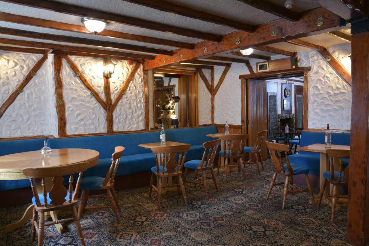 Hotel Dinorben Arms 3*